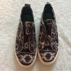 Tye dye slip on sneakers